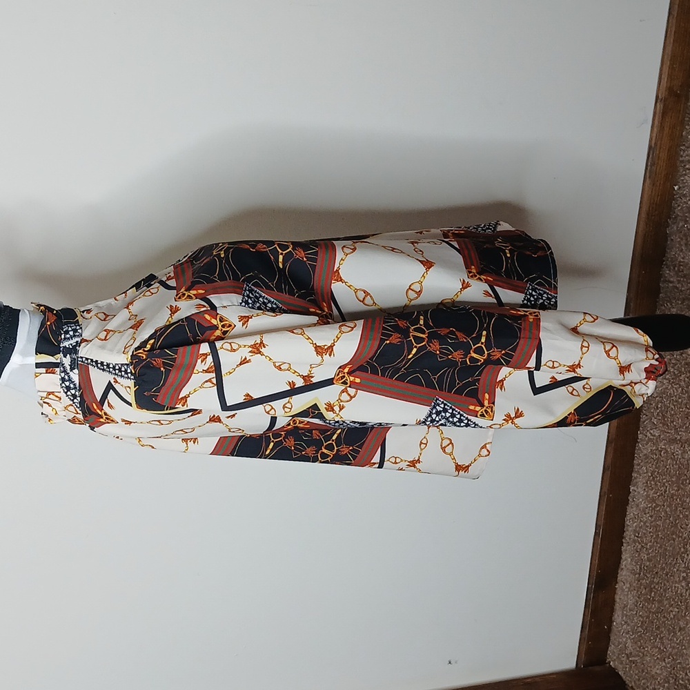 Womens printed mock neck blouse size large - Picture 4 of 11